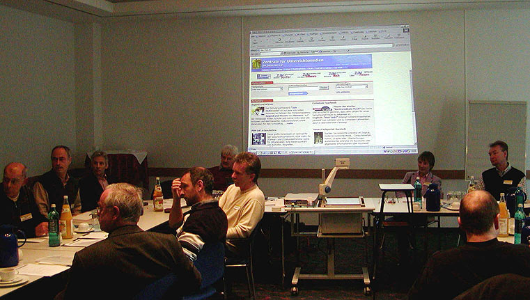 Datei:ZUM-Treffen2002.jpg