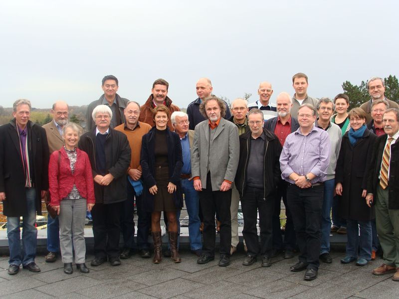 Datei:ZUM-Treffen 2009 Teilnehmer.jpg