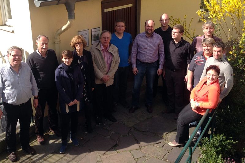 Datei:Zumwikis15 - Gruppenfoto.jpg